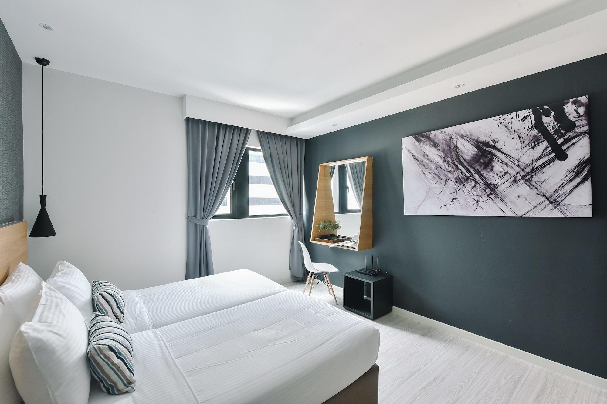 Suasana Private Suites By Subhome Johor Bahru Esterno foto