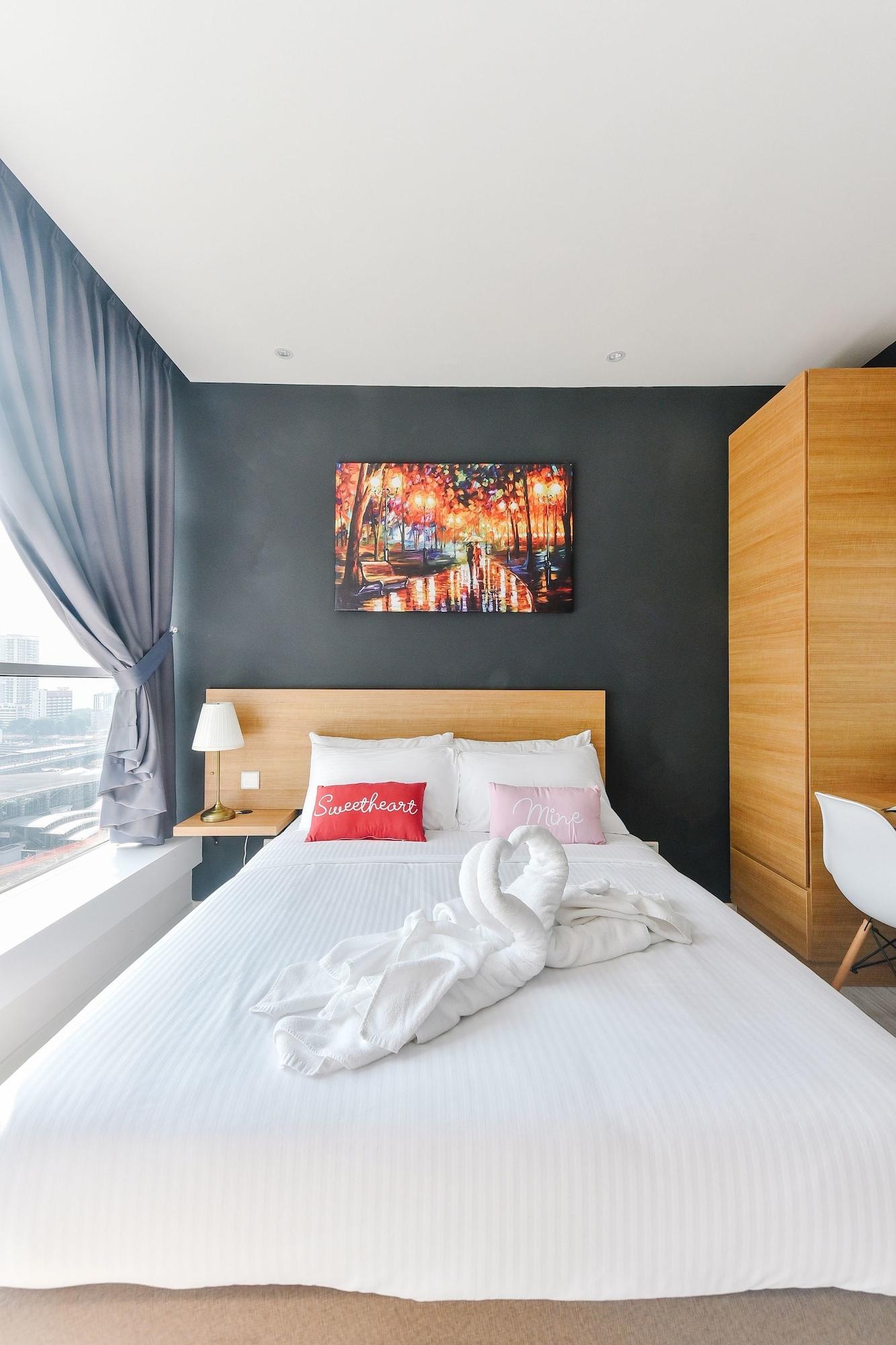 Suasana Private Suites By Subhome Johor Bahru Esterno foto